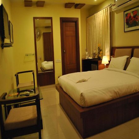 Hotel Sri Madhura Inn حيدر أباد المظهر الخارجي الصورة